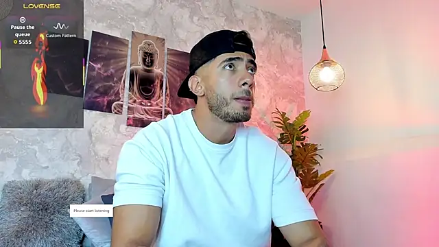 Snapshot of Nate_franco chatting on September 18, 4:48 am Nate franco online show from September 18, 4:48 am