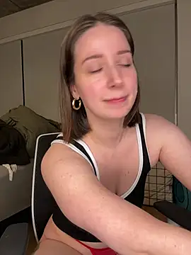 nerdynina online show from January 4, 12:37 am