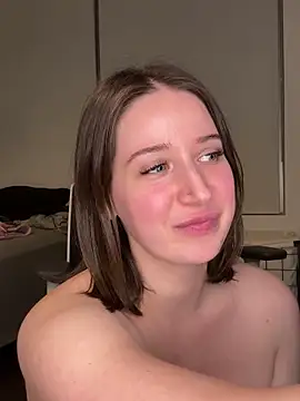 nerdynina online show from March 9, 12:10 am