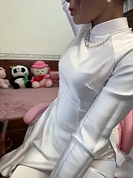    Erin    online show from May 3, 2:16 am