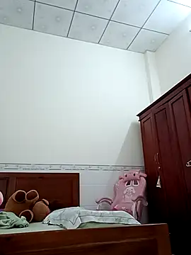    Erin    online show from March 14, 2:28 am