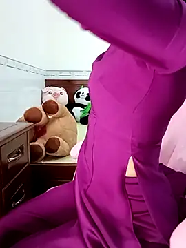    Erin    online show from January 7, 1:43 am