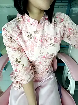    Erin    online show from September 11, 3:34 pm