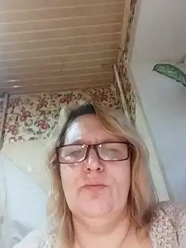 Forest-Lady online show from November 8, 1:36 pm