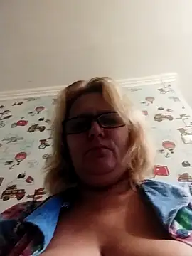 Forest-Lady online show from September 25, 3:29 pm