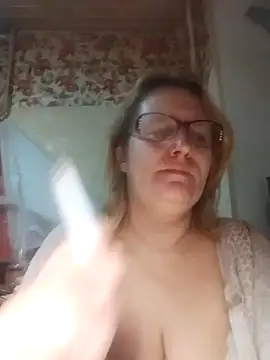 Forest-Lady online show from November 9, 3:05 pm