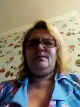 Forest-Lady online show from October 30, 9:29 am