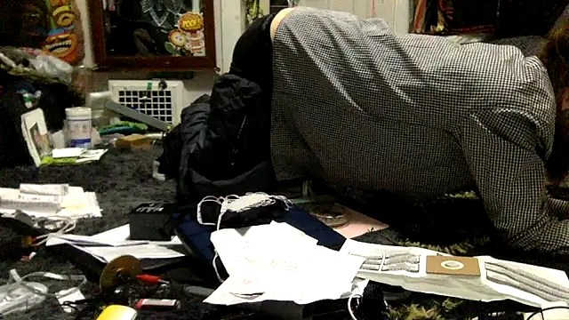 Snapshot of Robriguezxxx chatting on December 16, 8:07 am Robriguezxxx online show from December 16, 8:07 am