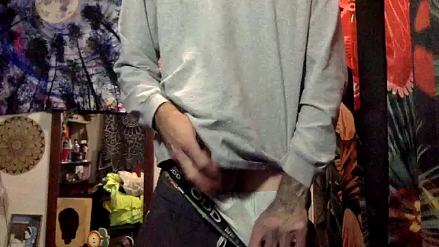 Snapshot of Robriguezxxx chatting on November 29, 6:02 am Robriguezxxx online show from November 29, 6:02 am