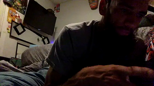 Snapshot of Robriguezxxx chatting on October 2, 3:32 am Robriguezxxx online show from October 2, 3:32 am