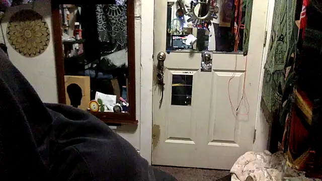 Snapshot of Robriguezxxx chatting on December 5, 4:44 am Robriguezxxx online show from December 5, 4:44 am