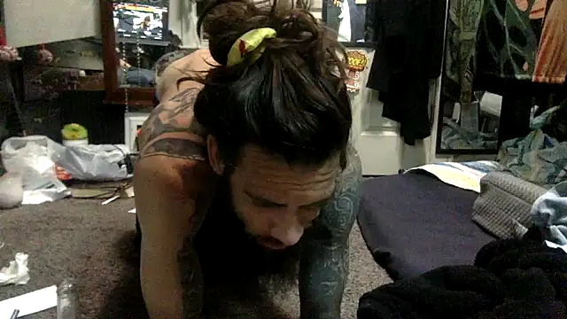 Robriguezxxx online show from May 6, 3:21 am