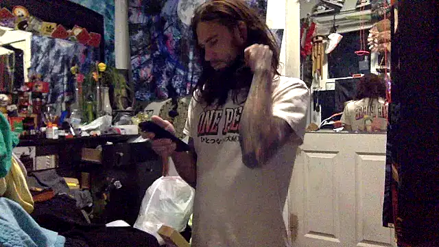 Snapshot of Robriguezxxx chatting on November 4, 5:33 am Robriguezxxx online show from November 4, 5:33 am