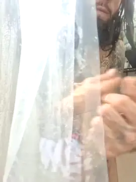 Snapshot of Robriguezxxx chatting on November 1, 1:45 am Robriguezxxx online show from November 1, 1:45 am