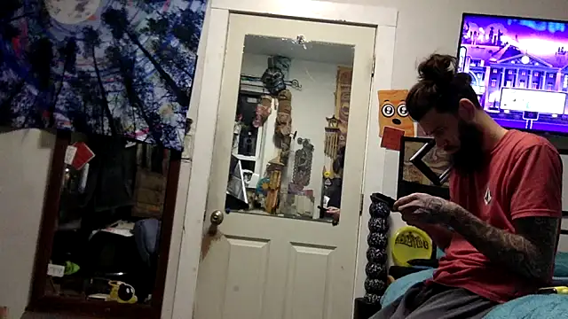 Snapshot of Robriguezxxx chatting on February 21, 7:01 am Robriguezxxx online show from February 21, 7:01 am