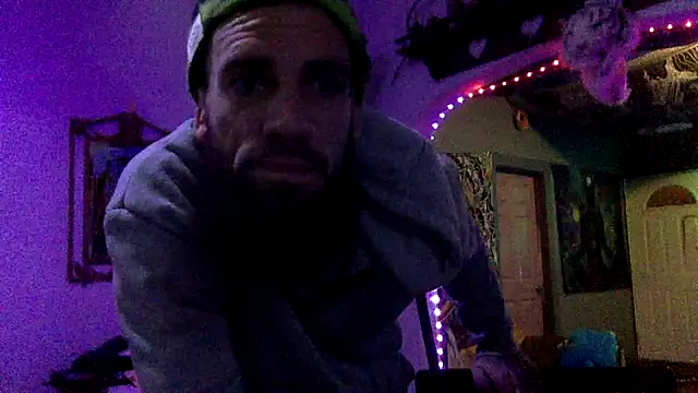 Snapshot of Robriguezxxx chatting on February 17, 5:36 am Robriguezxxx online show from February 17, 5:36 am