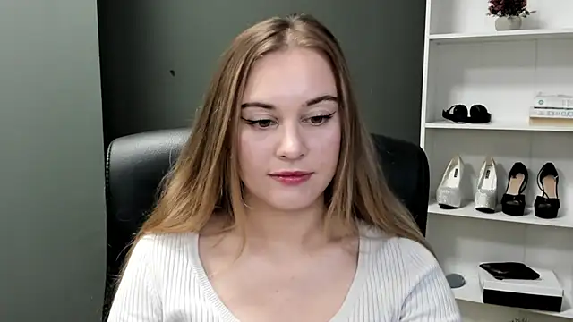 kitty valeria online show from March 29, 1:46 pm