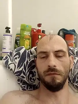 Snapshot of Choochoochim chatting on December 18, 7:13 am Choochoochim online show from December 18, 7:13 am