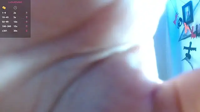 Snapshot of VeronikCuhubby chatting on October 31, 12:35 pm VeronikCuhubby online show from October 31, 12:35 pm