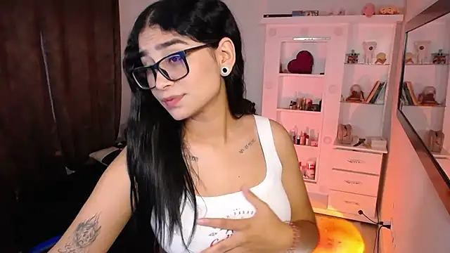 thalia 066 online show from September 15, 7:36 pm
