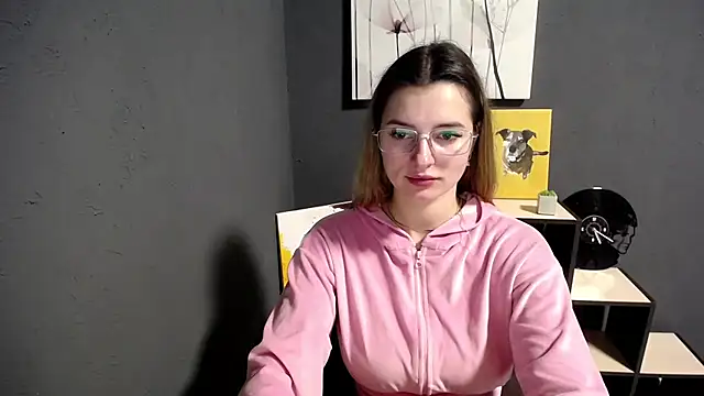 lady olivia  online show from November 10, 2:55 pm