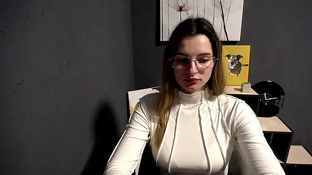 lady olivia  online show from January 8, 3:51 pm