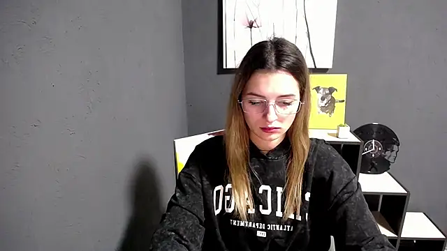 lady olivia  online show from November 13, 4:44 pm