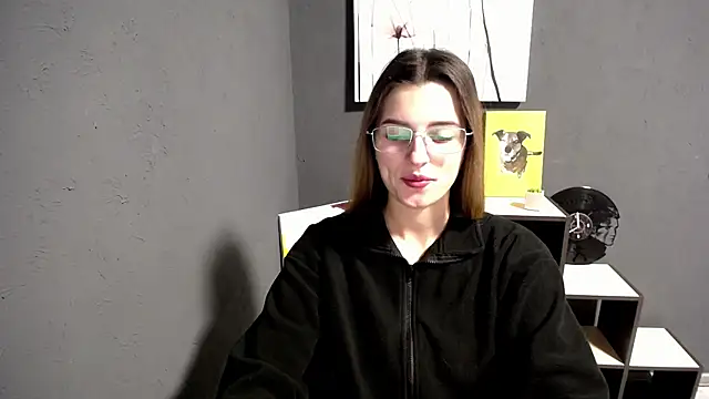 lady olivia  online show from December 20, 1:14 pm