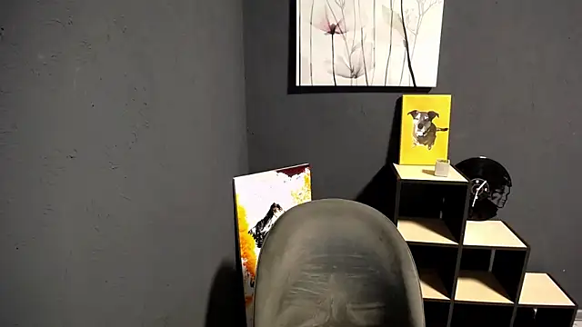 lady olivia  online show from February 28, 2:50 pm