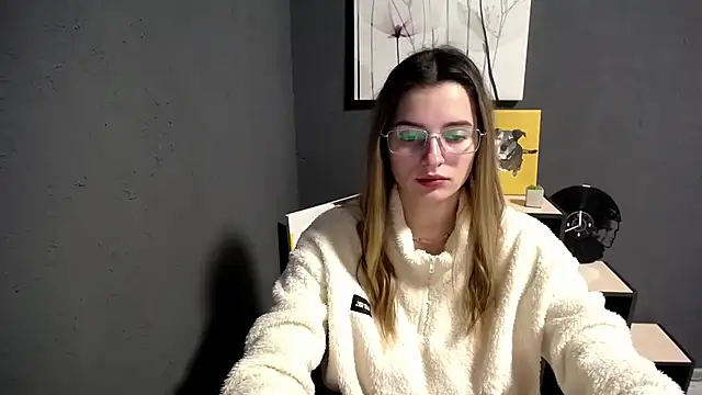 lady olivia  online show from November 21, 1:21 pm