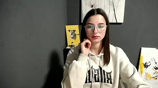Snapshot of lady_olivia_ chatting on February 12, 5:16 pm lady olivia online show from February 12, 5:16 pm