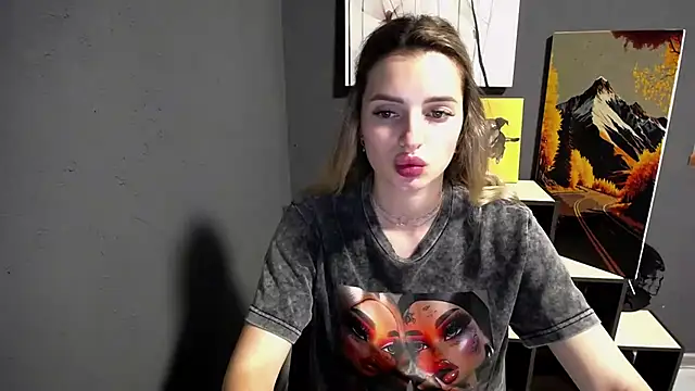 Snapshot of lady_olivia_ chatting on June 9, 4:19 pm lady olivia online show from June 9, 4:19 pm