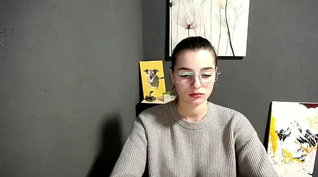 Snapshot of lady_olivia_ chatting on January 22, 1:11 pm lady olivia online show from January 22, 1:11 pm