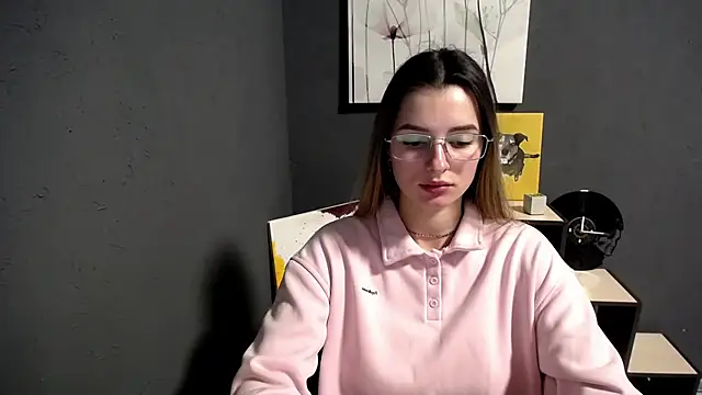 lady olivia  online show from January 14, 2:09 pm