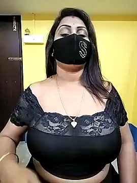 Snapshot of Riya_Sexy_Baby chatting on February 17, 11:33 pm Riya Sexy Baby online show from February 17, 11:33 pm