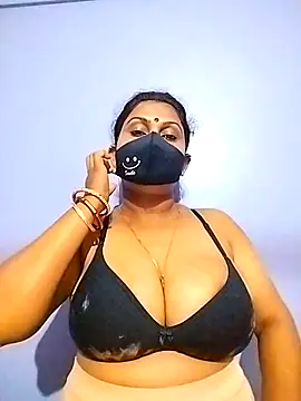 Snapshot of Riya_Sexy_Baby chatting on September 22, 5:19 pm Riya Sexy Baby online show from September 22, 5:19 pm