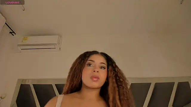 Samanntha Rose online show from October 30, 7:44 pm