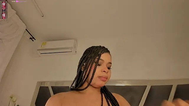 Snapshot of Samanntha_Rose chatting on February 21, 7:27 pm Samanntha Rose online show from February 21, 7:27 pm