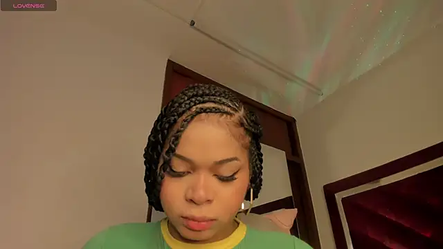 Samanntha Rose online show from March 14, 12:40 pm