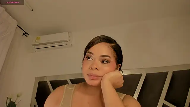 Samanntha Rose online show from November 21, 7:13 pm