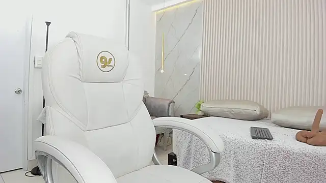 ximena case online show from February 28, 3:06 am