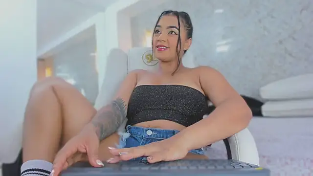 ximena case online show from October 3, 12:17 pm