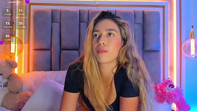elianabrown online show from July 2, 3:23 am