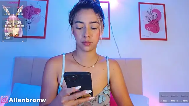 Snapshot of elianabrown chatting on February 28, 4:10 am elianabrown online show from February 28, 4:10 am