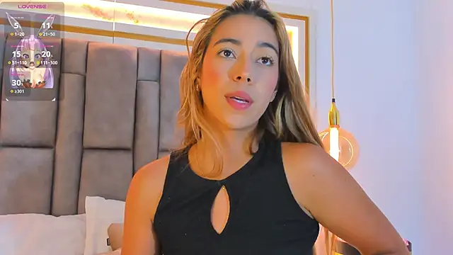 elianabrown online show from April 28, 2:27 am