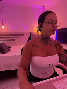 YasmimBrasil online show from March 2, 8:27 pm