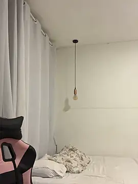 YasmimBrasil online show from March 26, 7:39 am