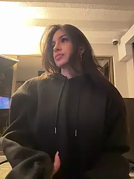 Snapshot of Taylor-Jonnees chatting on November 7, 4:06 am Taylor-Jonnees online show from November 7, 4:06 am