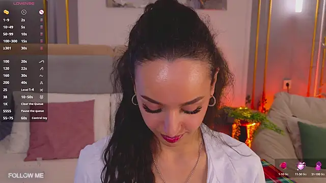 Lolly Neal online show from April 12, 3:37 pm