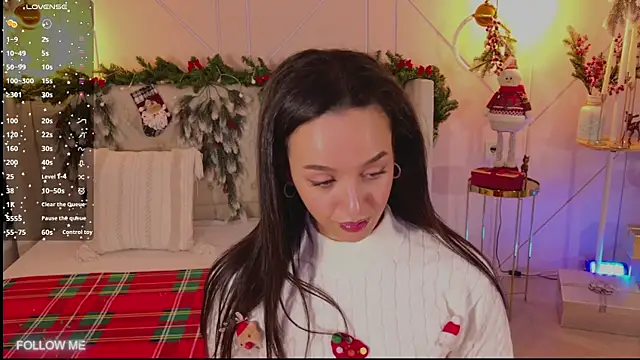 Lolly Neal online show from December 23, 4:45 am